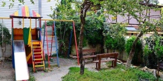 Анапа: Гостевой дом Караван