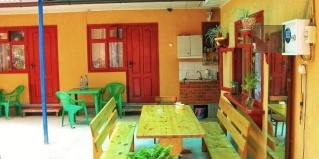 Адлер: Гостевой дом У Веры