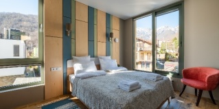 Красная Поляна: Апартаменты Куб Грин