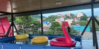 Вардане: Отель Древо