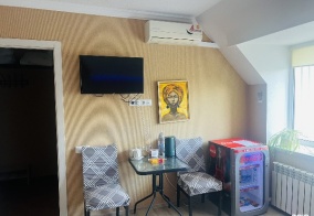 Отель White House в Горячем Ключе