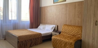 Анапа: Гостевой дом Тихий домик