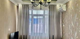 Лоо: Гостевой дом Roza vetrov