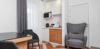 Озерное: Отель Манжерок