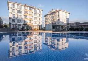 Апартаменты Red Apartments в Сириусе