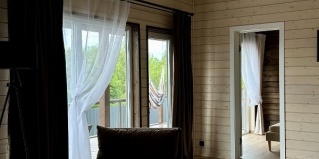 Лесколово: Коттедж 4 Сезона