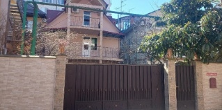 Адлер: Коттедж Агава