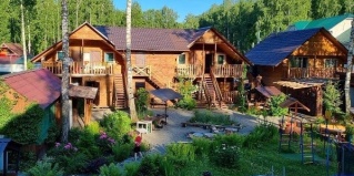 Катунь: Гостевой дом Яшкин дом