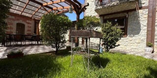 Сухум: Коттедж Абхазское поместье