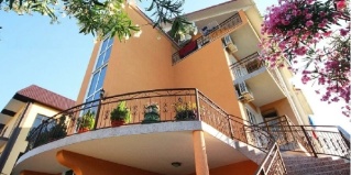 Адлер: Отель Натали