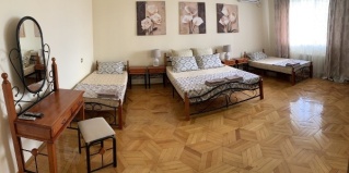 Геленджик: Гостевой дом Золотая гавань