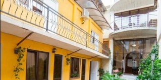 Гагра: Гостевой дом Индисан