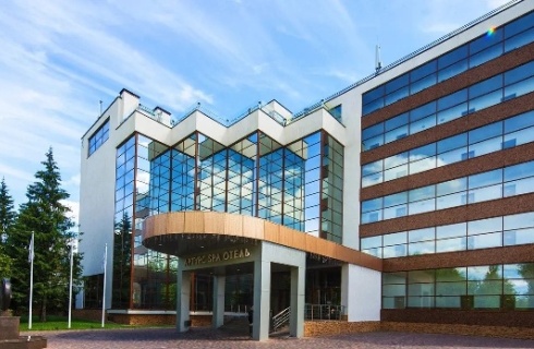 д. Ларево: Отель Arthurs SPA Hotel by Mercure