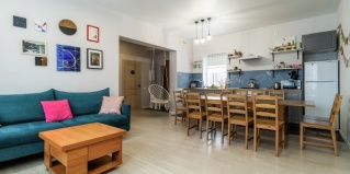 Новая Владимировка: Коттедж Место У