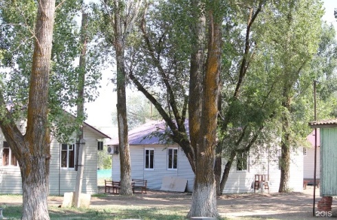 с. Разночиновка: Турбаза Заря