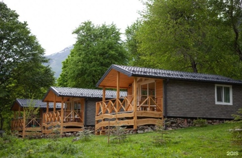 с. Архыз: Турбаза Base Camp