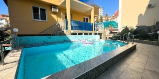 Адлер: Гостевой дом Джина